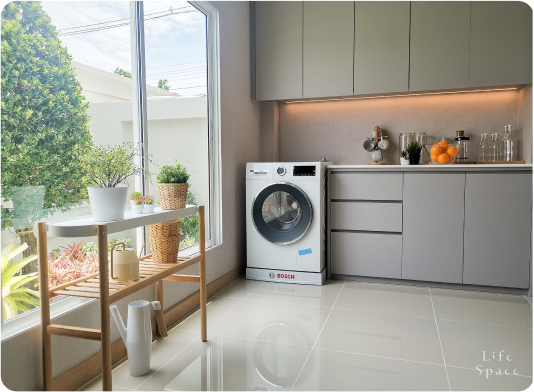 Lifespacr images